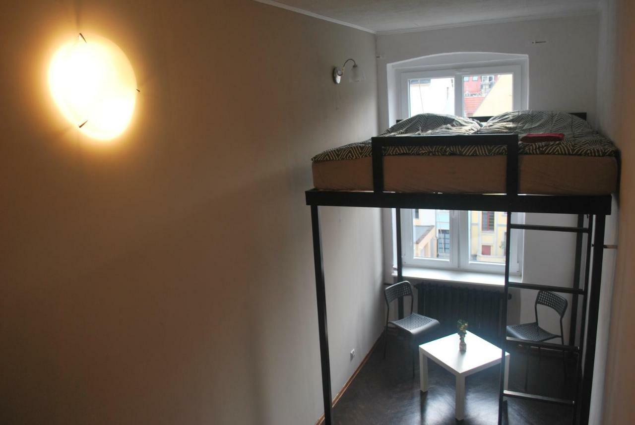 Appartement Pokoje W Cichym Mieszkaniu 50M Od Rynku à Wrocław Extérieur photo